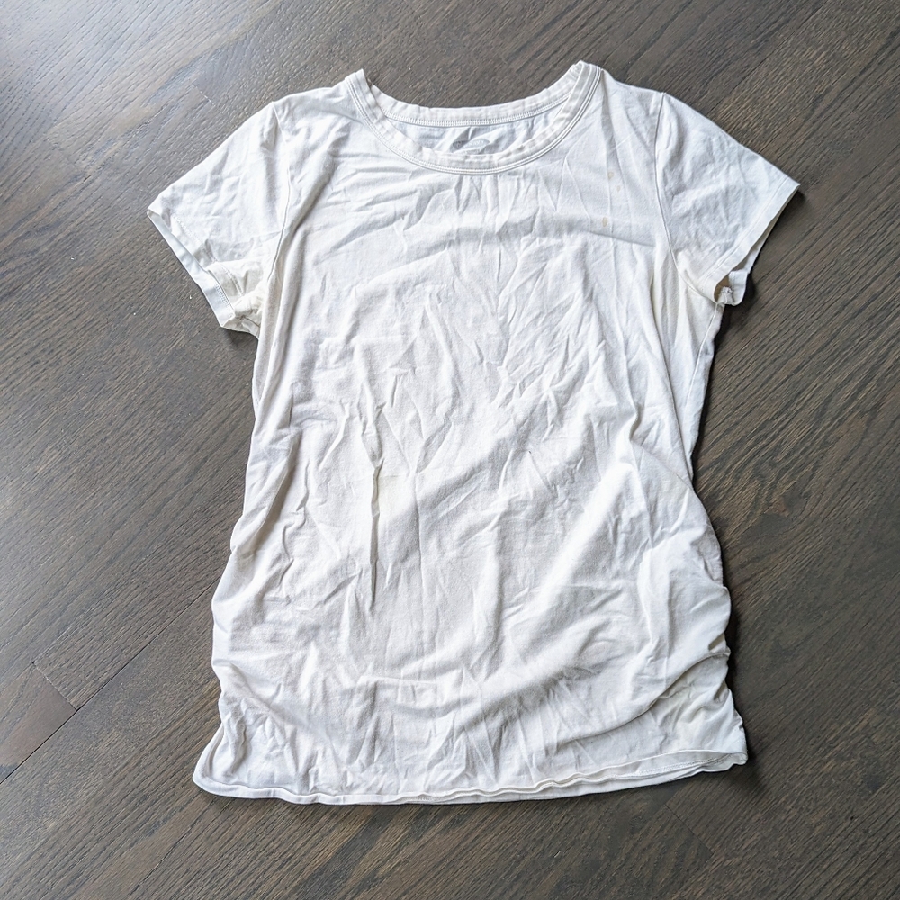 Old Navy Maternity Fitted Short Sleeve T-Shirt White - Large